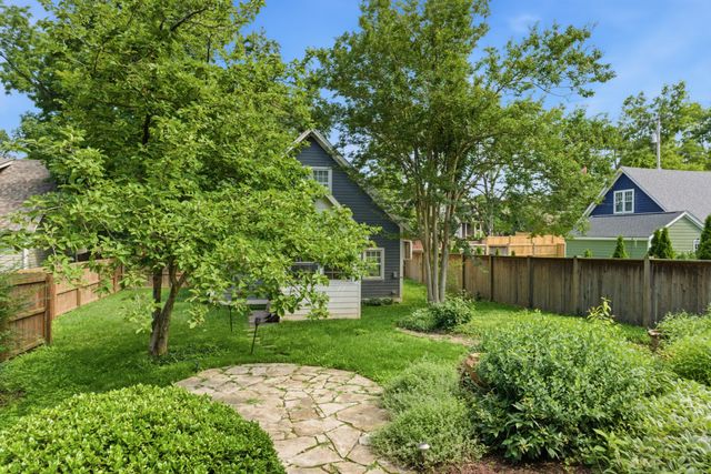 3804 Central Ave, Nashville, TN 37205