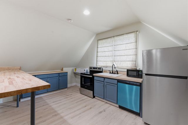 3804 Central Ave, Nashville, TN 37205