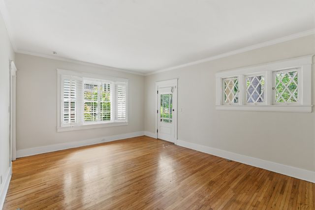 3804 Central Ave, Nashville, TN 37205