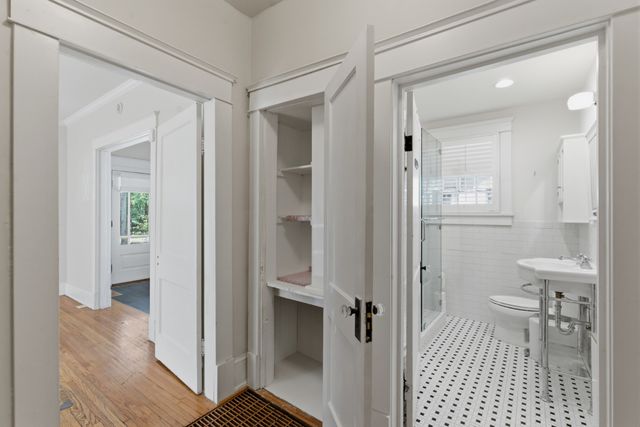 3804 Central Ave, Nashville, TN 37205