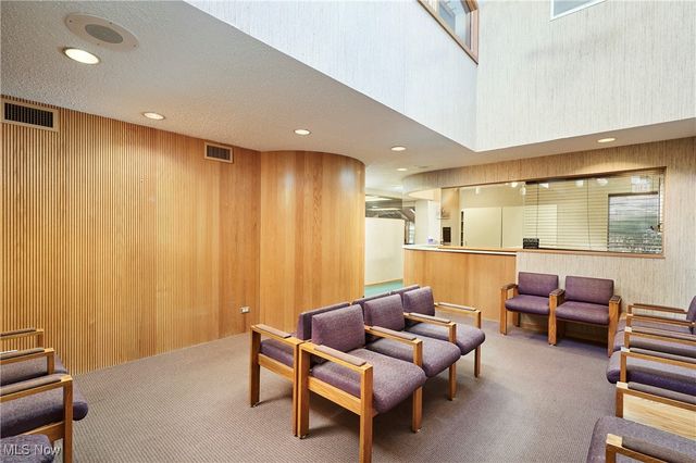 3500 W Market Street 1, Fairlawn, OH 44333