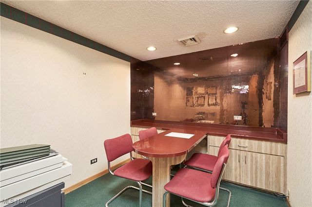 3500 W Market Street 1, Fairlawn, OH 44333