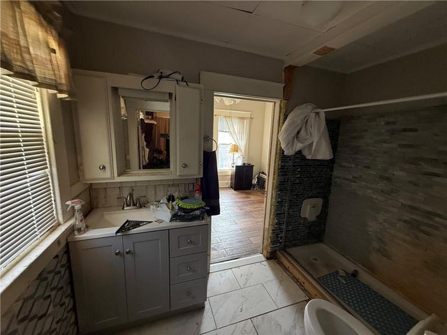 3131 St Joseph Avenue, St Joseph, MO 64505