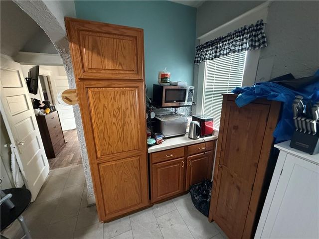 3131 St Joseph Avenue, St Joseph, MO 64505