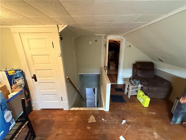 3131 St Joseph Avenue, St Joseph, MO 64505