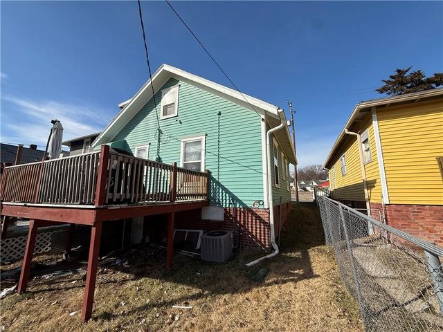 3131 St Joseph Avenue, St Joseph, MO 64505