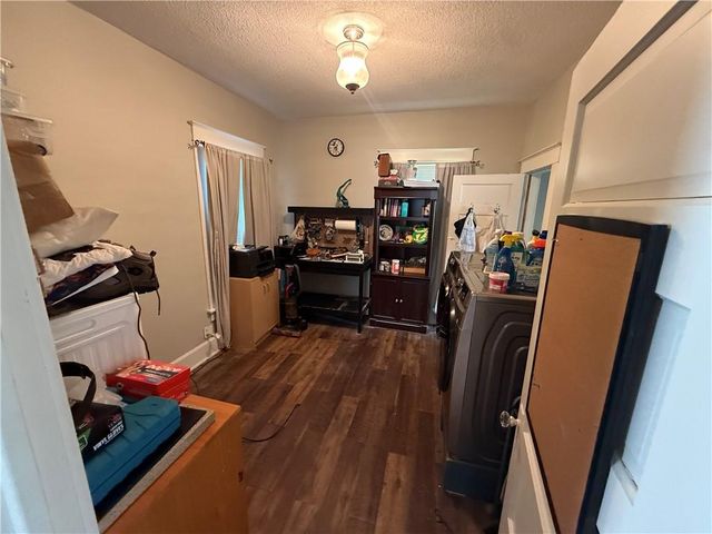 3131 St Joseph Avenue, St Joseph, MO 64505