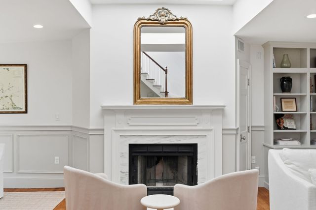 58 Gray St 3, Boston, MA 02116