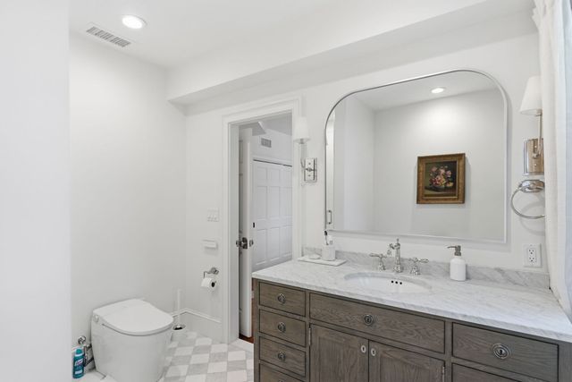 58 Gray St 3, Boston, MA 02116