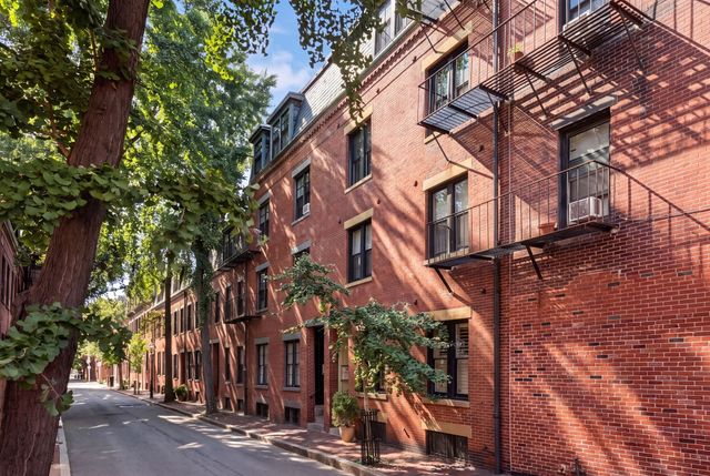 58 Gray St 3, Boston, MA 02116