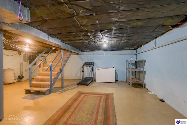 5828 Leitchfield Loop Road, Cecilia, KY 42724