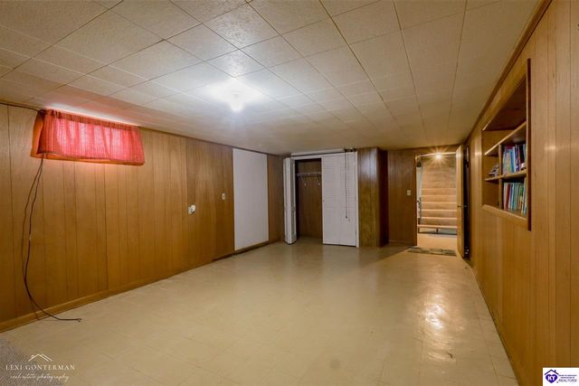 5828 Leitchfield Loop Road, Cecilia, KY 42724