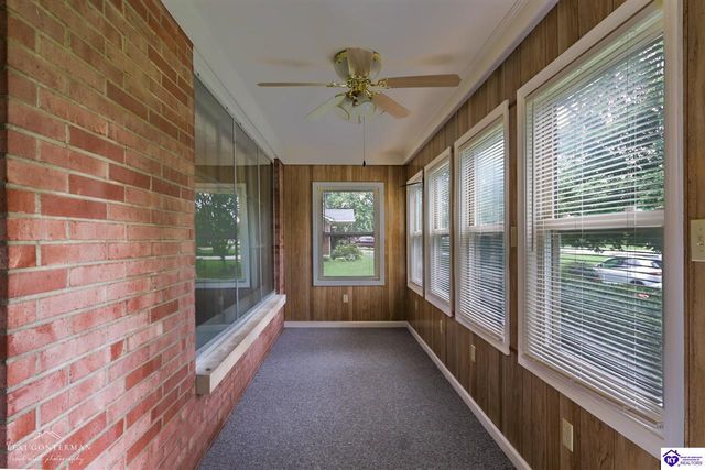 5828 Leitchfield Loop Road, Cecilia, KY 42724