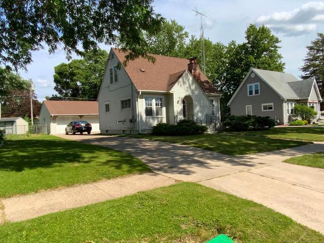 820 Cornelia Street, Janesville, WI 53545