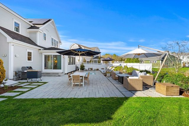3 Gabaree Court, Newburyport, MA 01950