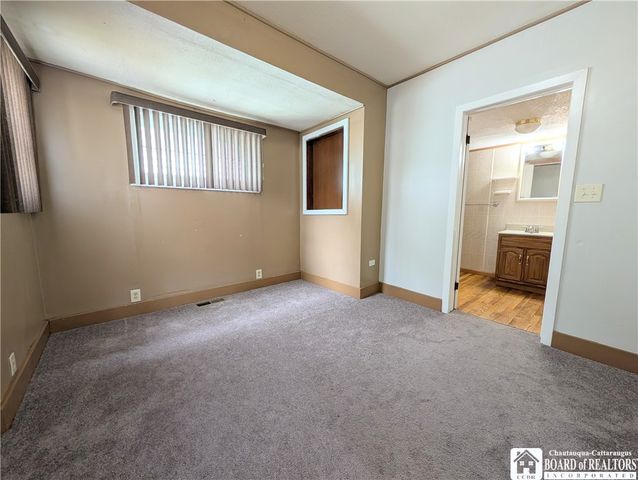 2802 Elmhurst Avenue, Ellicott, NY 14701