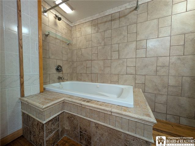 2802 Elmhurst Avenue, Ellicott, NY 14701