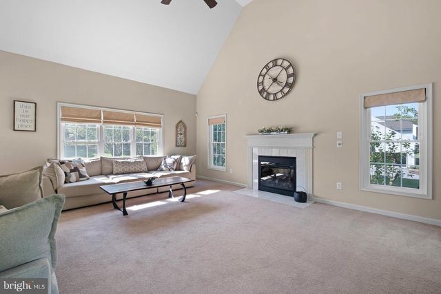 1210 THUNDER HILL RD, Lincoln University, PA 19352