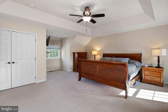 1210 THUNDER HILL RD, Lincoln University, PA 19352