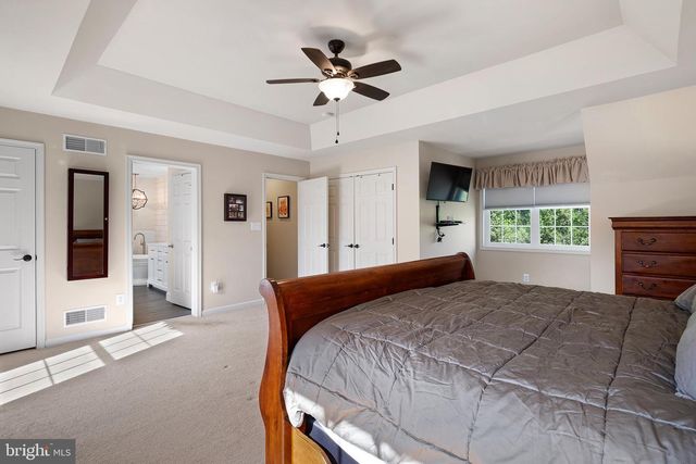 1210 THUNDER HILL RD, Lincoln University, PA 19352