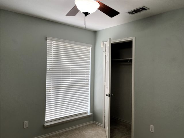 312 Moss Hill Road, Irving, TX 75063
