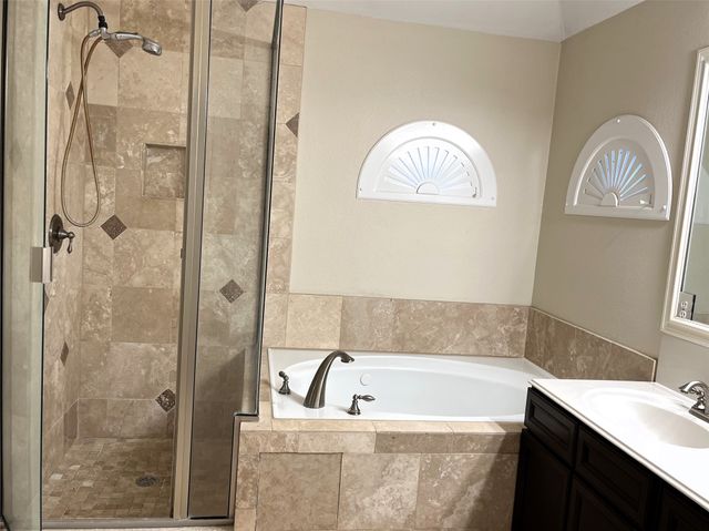 312 Moss Hill Road, Irving, TX 75063