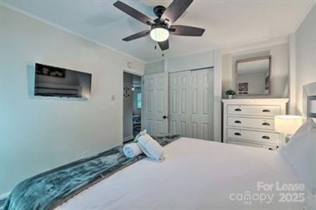3407 Coldstream Lane, Charlotte, NC 28205