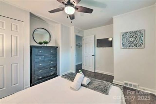 3407 Coldstream Lane, Charlotte, NC 28205