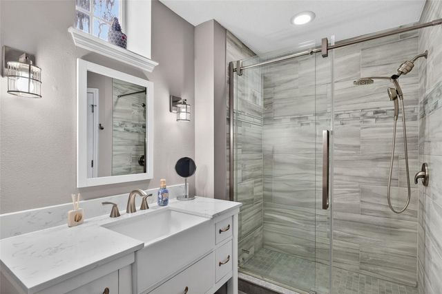 1432 FARRINDON CIRCLE, Lake Mary, FL 32746