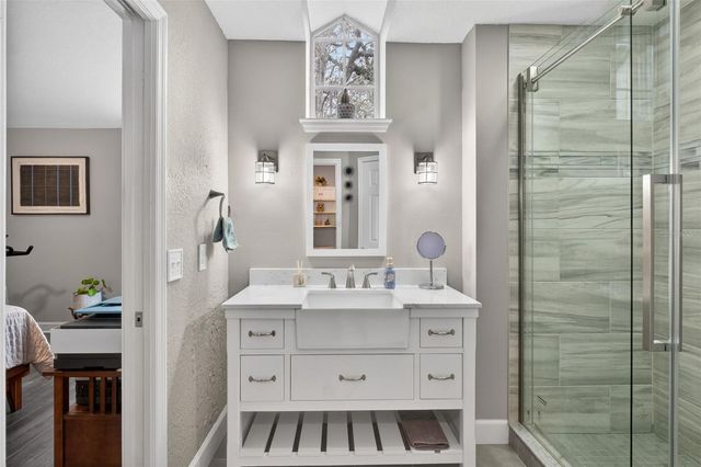 1432 FARRINDON CIRCLE, Lake Mary, FL 32746