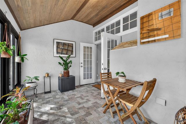 1432 FARRINDON CIRCLE, Lake Mary, FL 32746