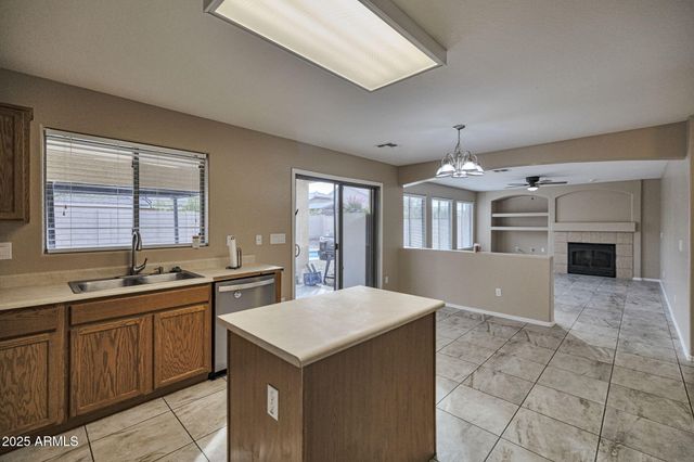 9705 W RIVERSIDE Avenue, Tolleson, AZ 85353