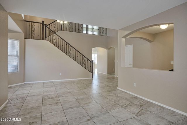 9705 W RIVERSIDE Avenue, Tolleson, AZ 85353