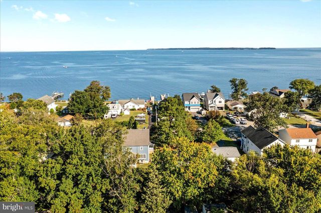 959 CHESTER RIVER DR, Grasonville, MD 21638