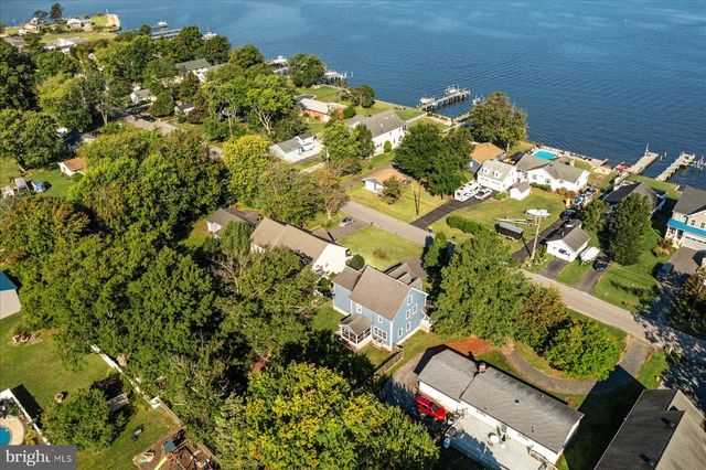 959 CHESTER RIVER DR, Grasonville, MD 21638