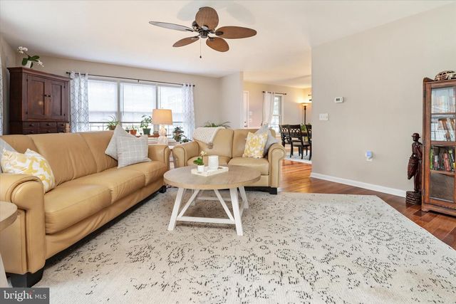 959 CHESTER RIVER DR, Grasonville, MD 21638