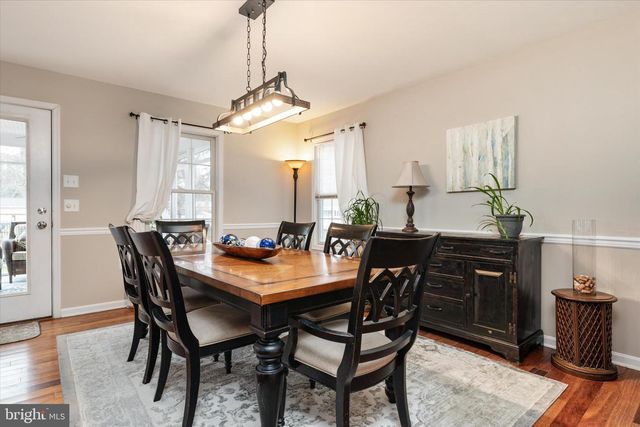 959 CHESTER RIVER DR, Grasonville, MD 21638