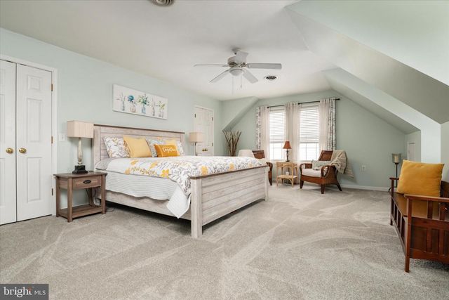 959 CHESTER RIVER DR, Grasonville, MD 21638