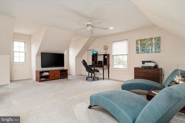 959 CHESTER RIVER DR, Grasonville, MD 21638