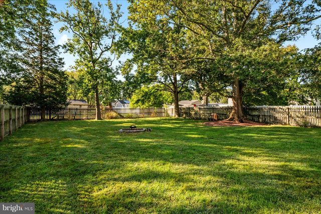 959 CHESTER RIVER DR, Grasonville, MD 21638