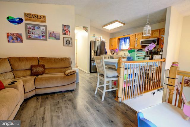 4203 WASHINGTON BLVD, Baltimore, MD 21227