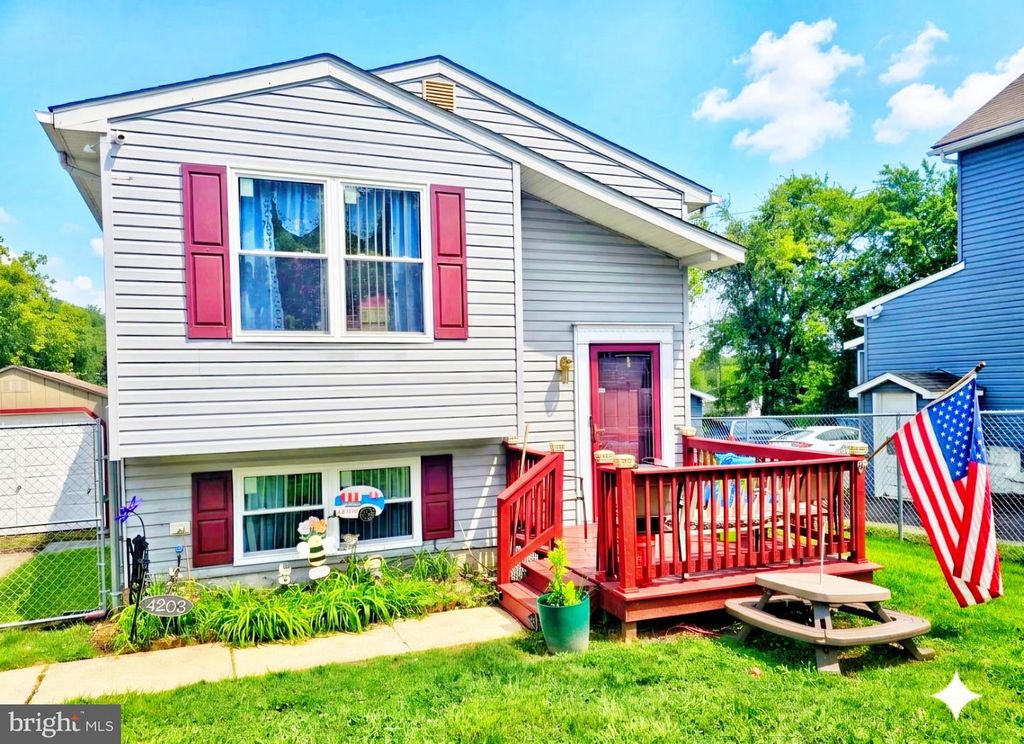 4203 WASHINGTON BLVD, Baltimore, MD 21227