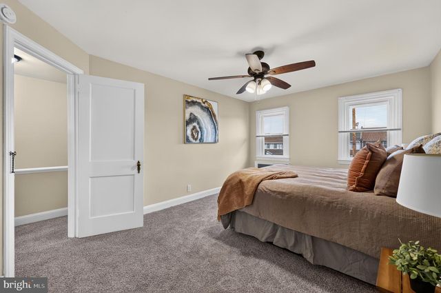 236 WYNNEWOOD AVE, Lansdowne, PA 19050