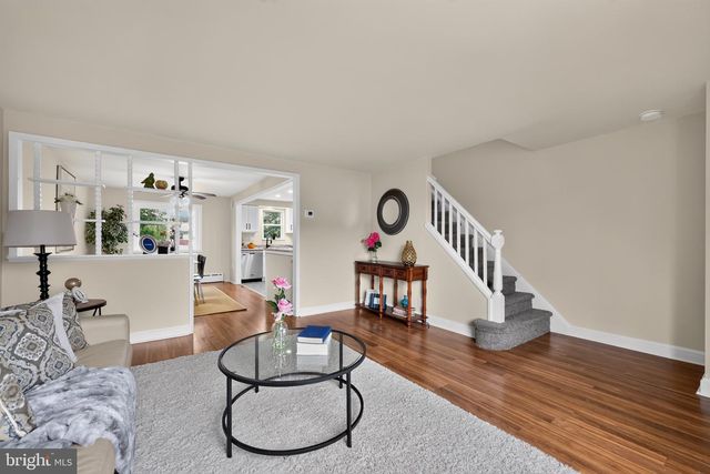 236 WYNNEWOOD AVE, Lansdowne, PA 19050