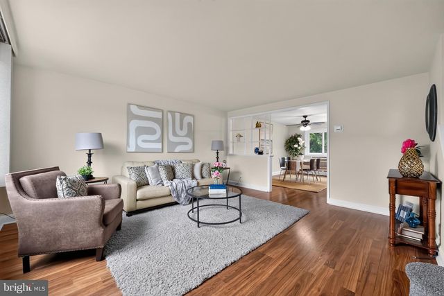 236 WYNNEWOOD AVE, Lansdowne, PA 19050