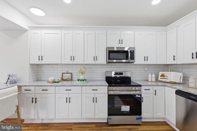 1101 N ROYAL AVE N, Front Royal, VA 22630