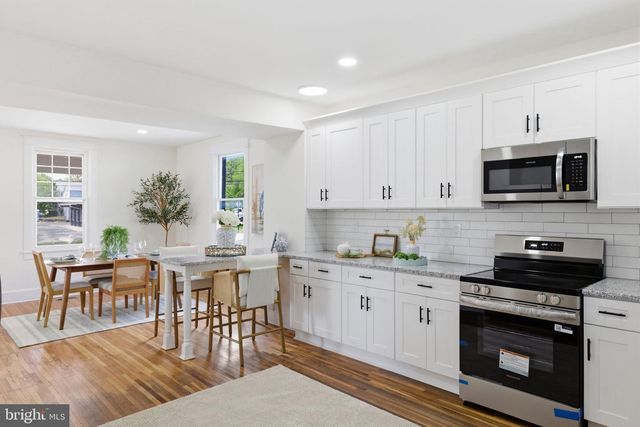 1101 N ROYAL AVE N, Front Royal, VA 22630
