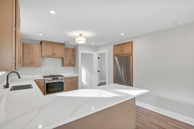 4500 N Ozanam Avenue, Norridge, IL 60706