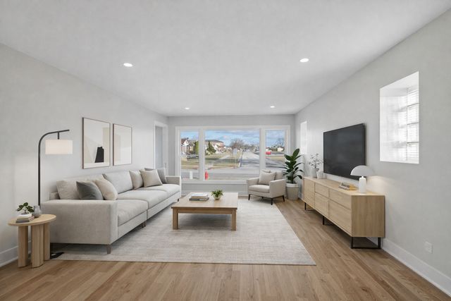 4500 N Ozanam Avenue, Norridge, IL 60706