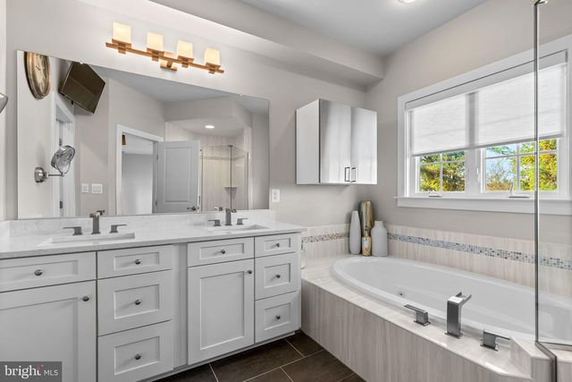 5976 GLEN WILLOW WAY, Ellicott City, MD 21043